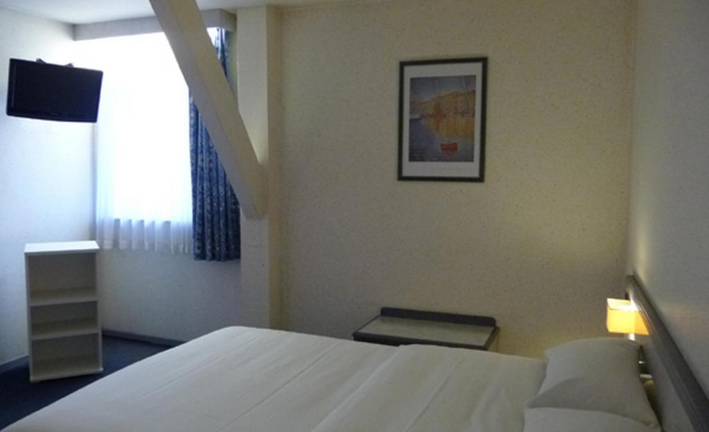 Hotel Le Chatelain Faulquemont Стая снимка